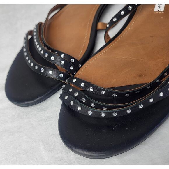 & Other Stories Leather Rhinestone Strappy Flat Sandals | Size 8 - Picture 3 of 9